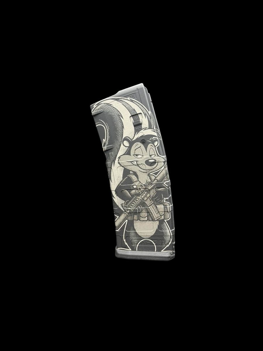 Pepe Le Pew PMAG Design | Cartoon Skunk Engraving File | LightBurn PMAG File | Fiber Laser Digital Download — lasered result